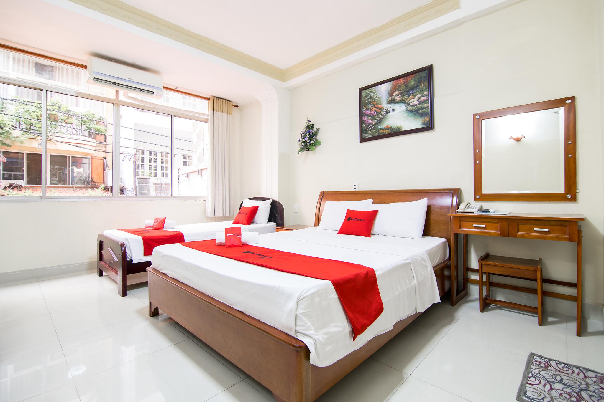 Reddoorz Plus @ Pham Ngu Lao 2 Ho-Chi-Minh-Stadt Exterior foto